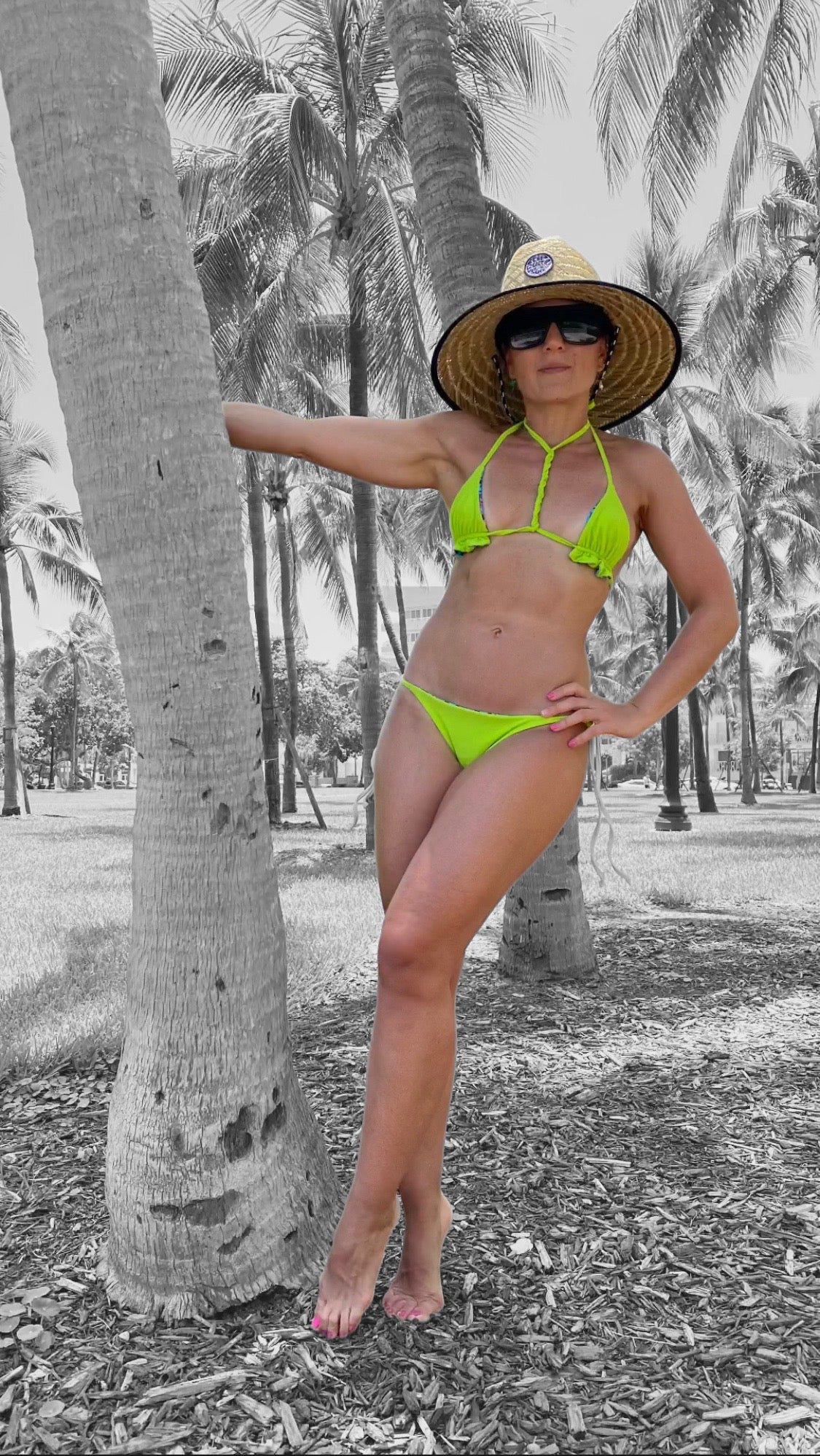 Sunkissed Top (Reversible) Green Yoga Collection